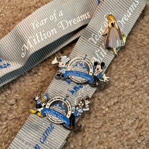 3 Disney Trading Pins plus Lanyard - Year of a Million Dreams